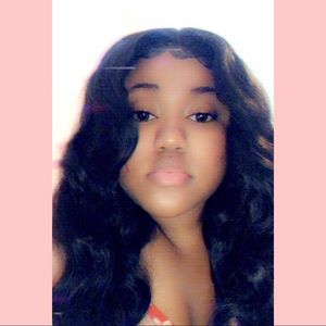 Meet your Posher, Vannessa